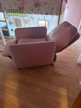 Sillón relax reclinable Ikea rosa muy cuidado