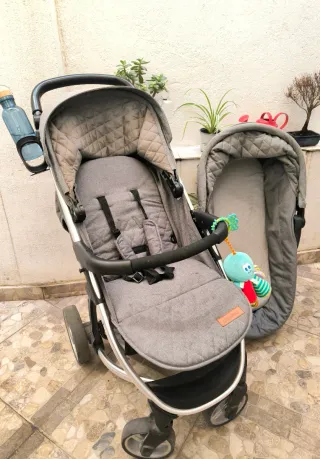 Carrito para bebé + capazo Kikkaboo