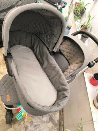 Carrito para bebé + capazo Kikkaboo