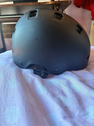 Casco y protecciones Oxelo