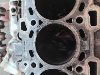 Bloque, culata, cigüeñal y pistones M9TB870