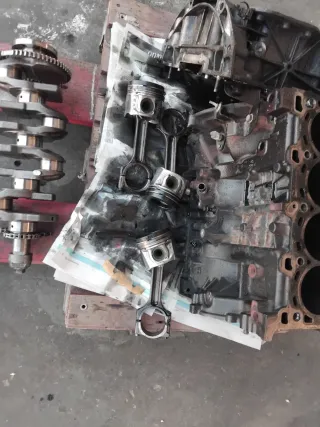 Bloque, culata, cigüeñal y pistones M9TB870