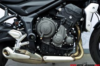 TRIUMPH TRIDENT 660 ¿A2?