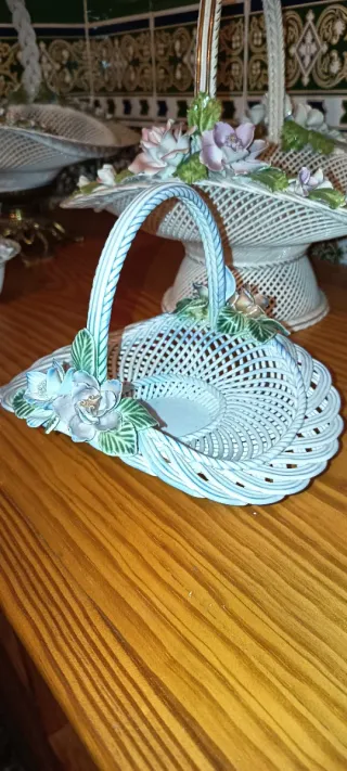 Cestas de cerámica hechas a mano