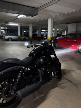 Keeway V Cruiser 125 Negra 2021