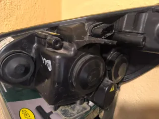 Faro Derecho Xenon Ford S Max