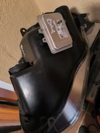 Faro Derecho Xenon Ford S Max