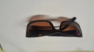 Gafas de sol mujer Gant negras y marrones