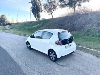 Toyota Aygo 2012