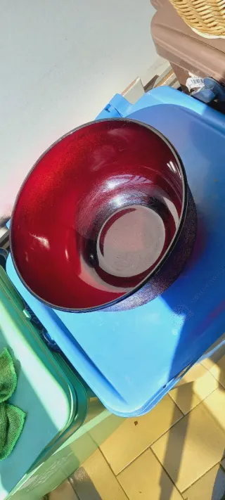 Ciotola in vetro vintage rosso rubino