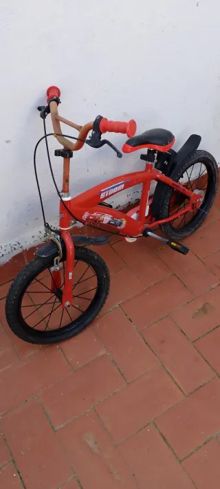 Bicicleta infantil roja STORM