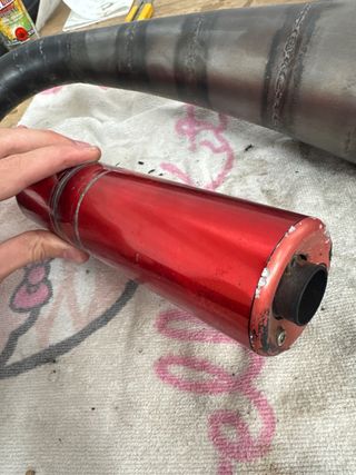 Escape Blaze 70cc AM6 y Silencioso Rojo regalado