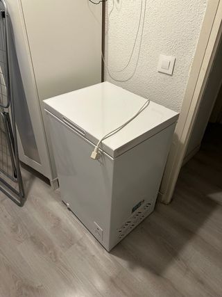 Congelador vertical Jocel JCH-100