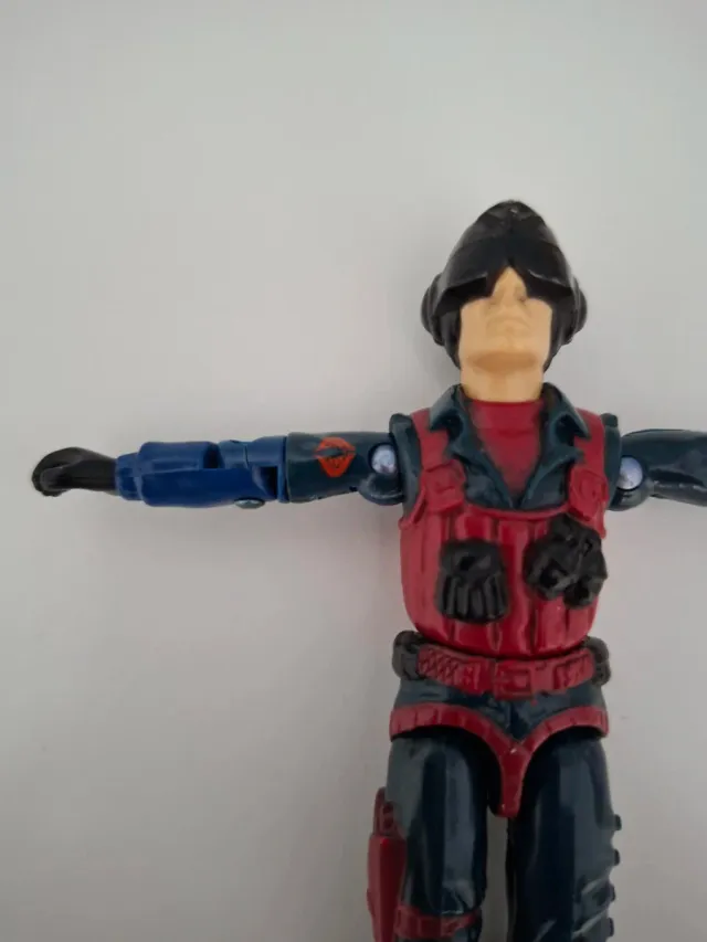 GI JOE Scrap Iron 1984 figura y accesorios