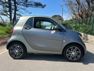smart fortwo Edición especial Brabus x Pull&Bear