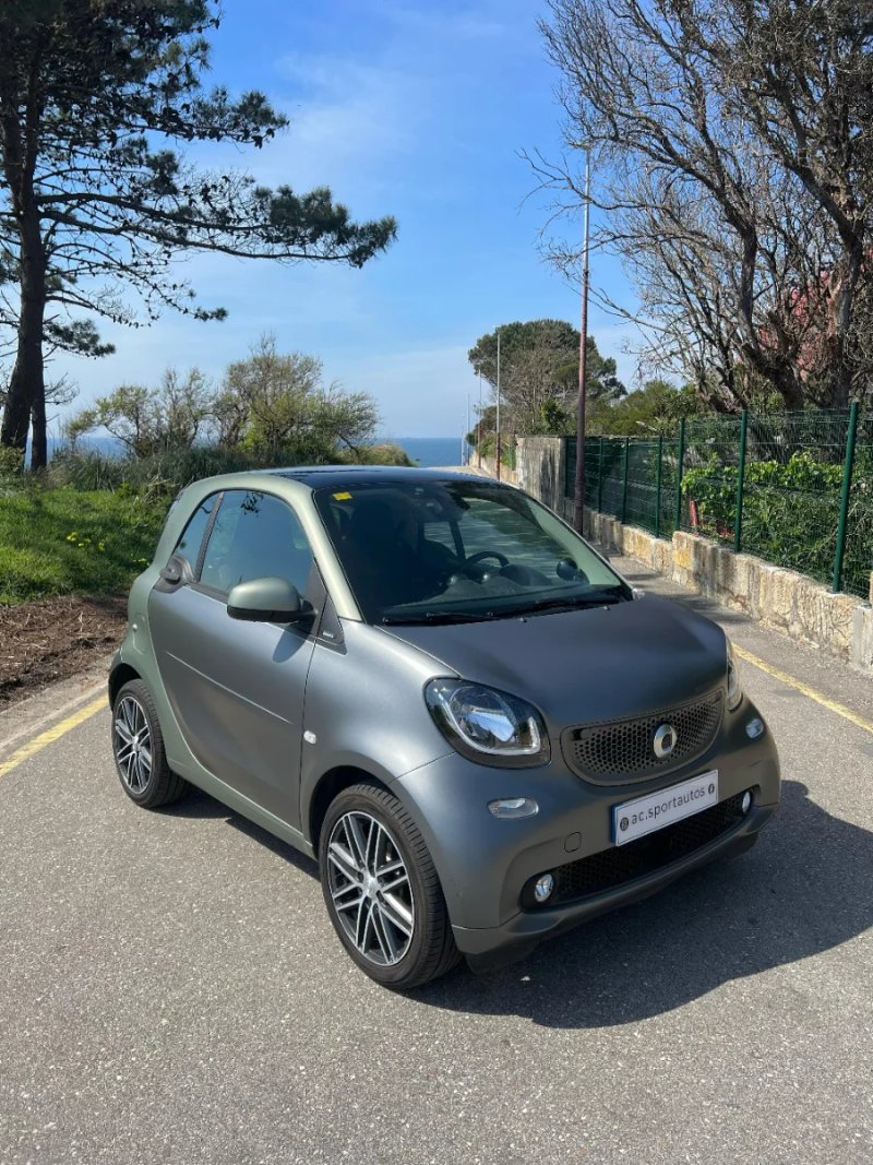 Smart fortwo Edición especial Brabus x Pull&Bear - foto 1