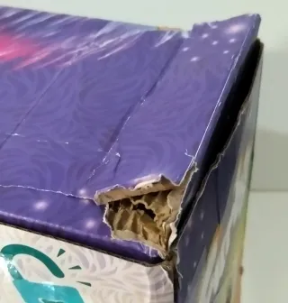 DJ Furby Rainbow, 2025, Aleman