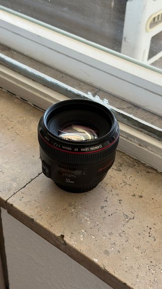 Canon EF 50mm f/1.2 L USM