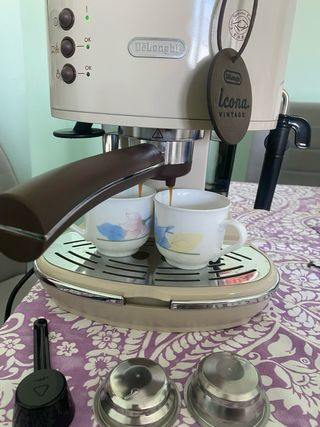 Cafetera DeLonghi Icona Vintage Beige