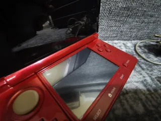Nintendo 3DS Vermelha + Homebrew