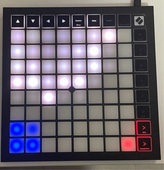 Controlador MIDI con Pads Iluminados
