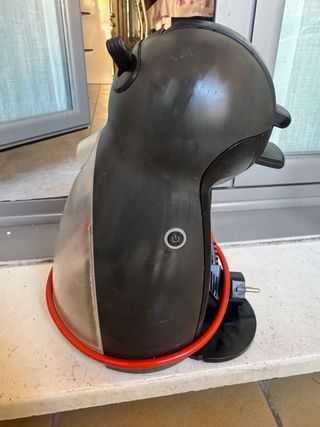 Cafetera Nescafé Dolce Gusto Negra