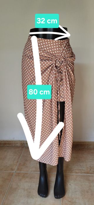 Falda larga asimétrica topos