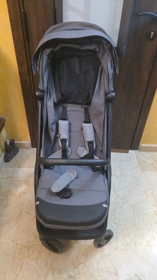Silla de paseo gris Kinderkraf Nubi 2