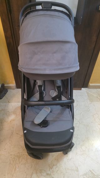 Silla de paseo gris Kinderkraf Nubi 2