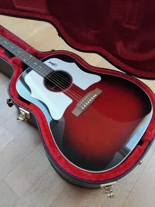 Guitarra electroacústica Epiphone J45 Slash.