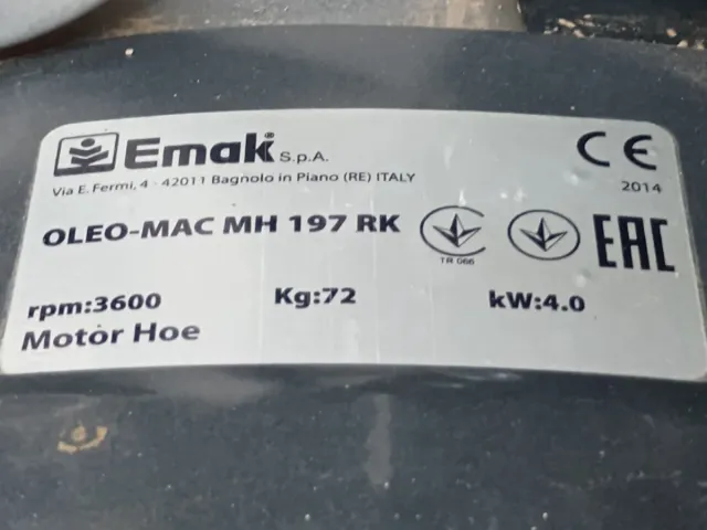 Motoazada Oleo Mac MH 197 RK