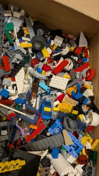 Lotto 10kg di Pezzi Lego