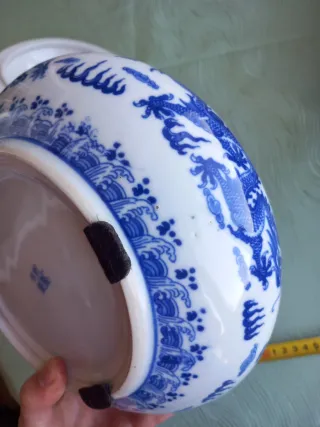 Cuenco porcelana China dragones tapa artesanal