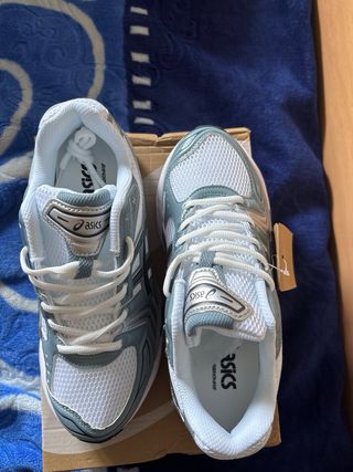 Asics Gel Kayano 14 Azul y Blancas