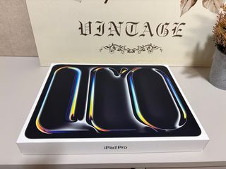 iPad Pro 13 M5 256GB Cell + Magic Keyboard origina