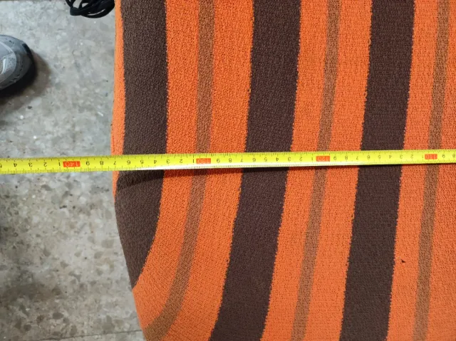 Sofá Cama Vintage Rayas Naranja y Marrón