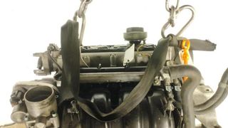 Volkswagen 22262332 motor completo azd golf iv