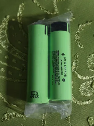 2 Batterie NCR18650B 3400mAh Nuove Sigillate