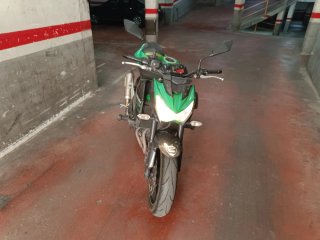 Kawasaki Z800 Negra y Verde