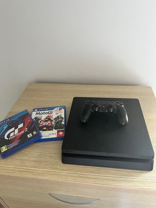 PS4 Slim Negra + Mando + 9 Juegos (GT7,FIFA 23...)