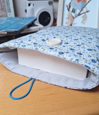 Funda libro / tablet floral azul