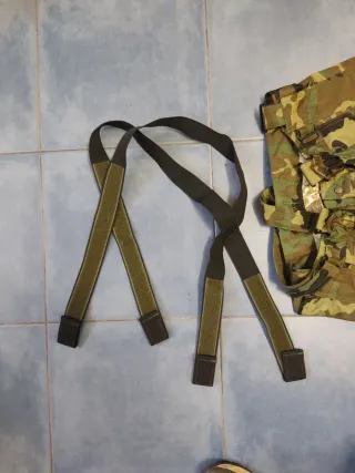 Pantalón chubasquero militar Talla 42/44