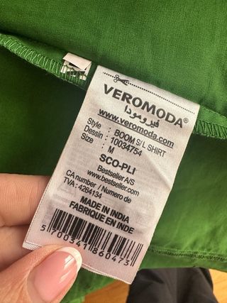 Camisa verde sin mangas Talla M