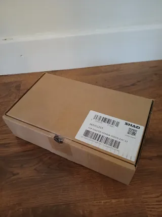 Baúl Shad SH29 + Soporte + Respaldo