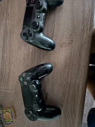 Mandos Sony PS4 (PlayStation 4)