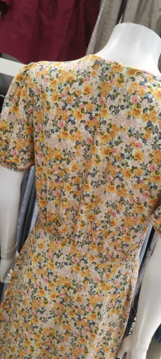 Vestido Naf Naf floral largo Talla 40