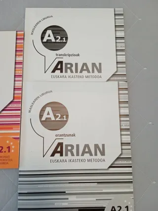 Arian A2.1 Ikaslearen liburua (+CD audioa)