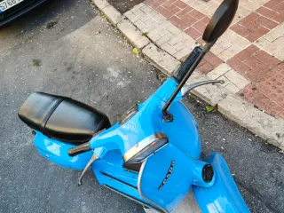 Vespa 125 Primavera T3 Azul 1980