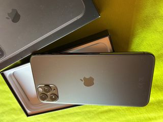 iPhone 11 Pro Max 64GB Space Gray