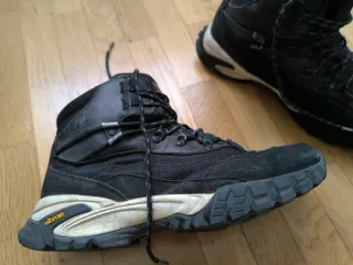 Botas Montaña Vibram Talla 40 Negras